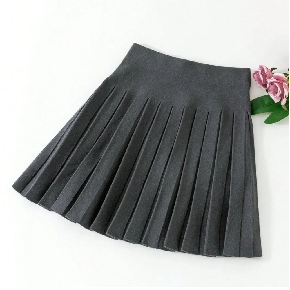 Burgundy / gray / brown knit sweater pleated mini skirt - Picture 4 of 6